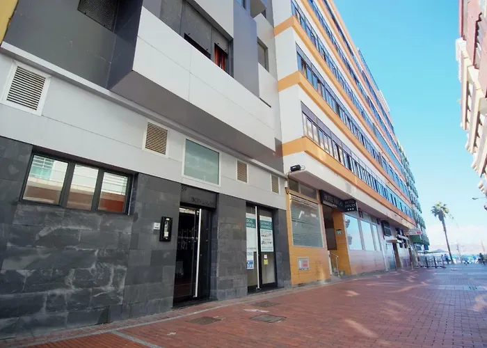 Comfy On The By Canariasgetaway